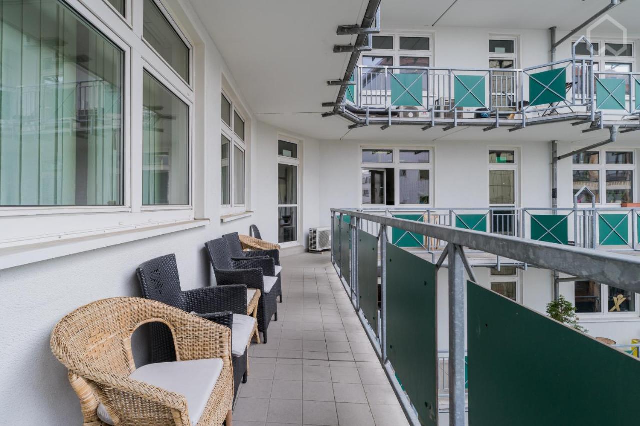 Spacious And Modern Furnished For 10 Guests Apartamento Berlim